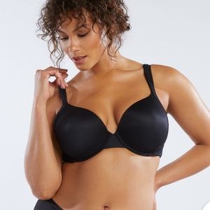 3/$18 Savage X Fenty T-Shirt Lace Bra